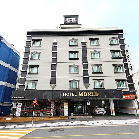 World Hotel Chuncheon Esterno foto