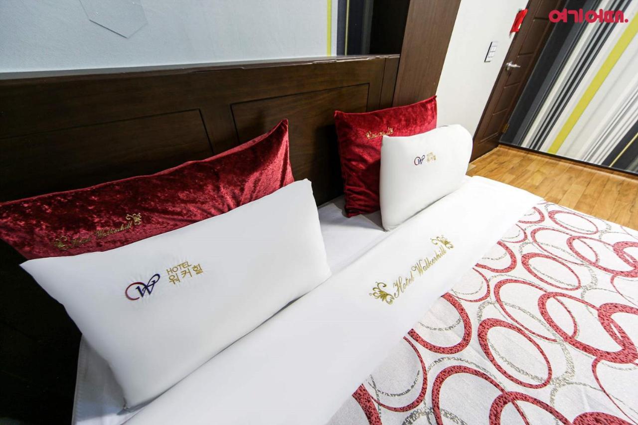 World Hotel Chuncheon Esterno foto