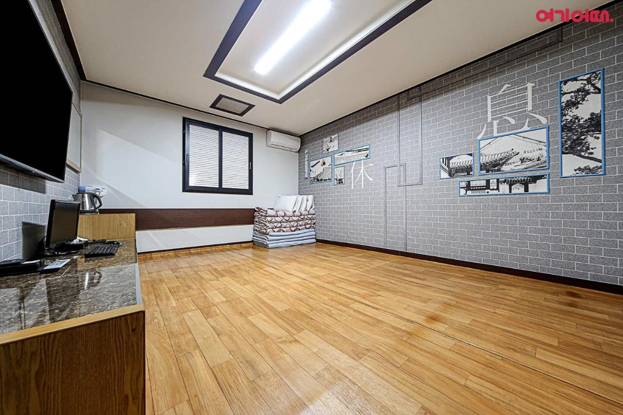 World Hotel Chuncheon Esterno foto