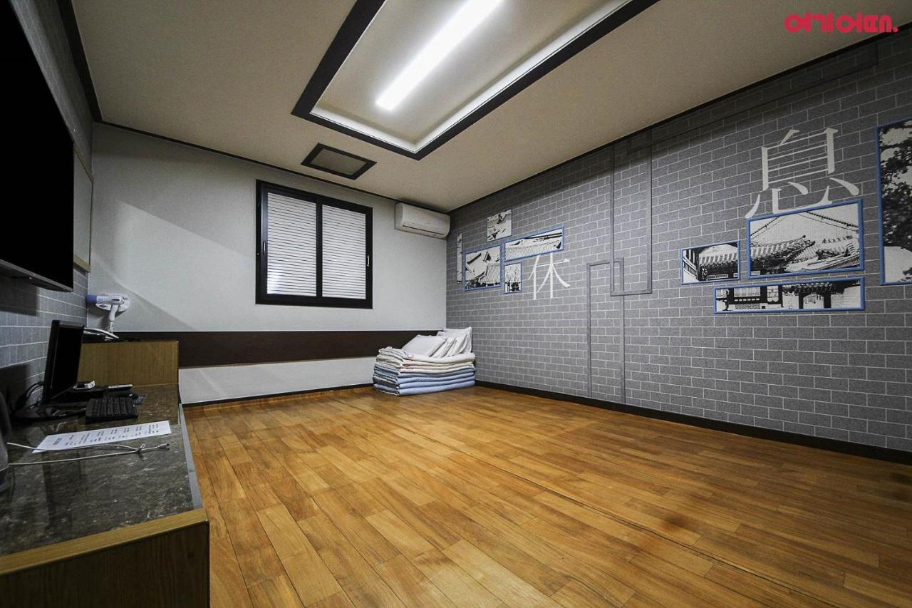 World Hotel Chuncheon Esterno foto